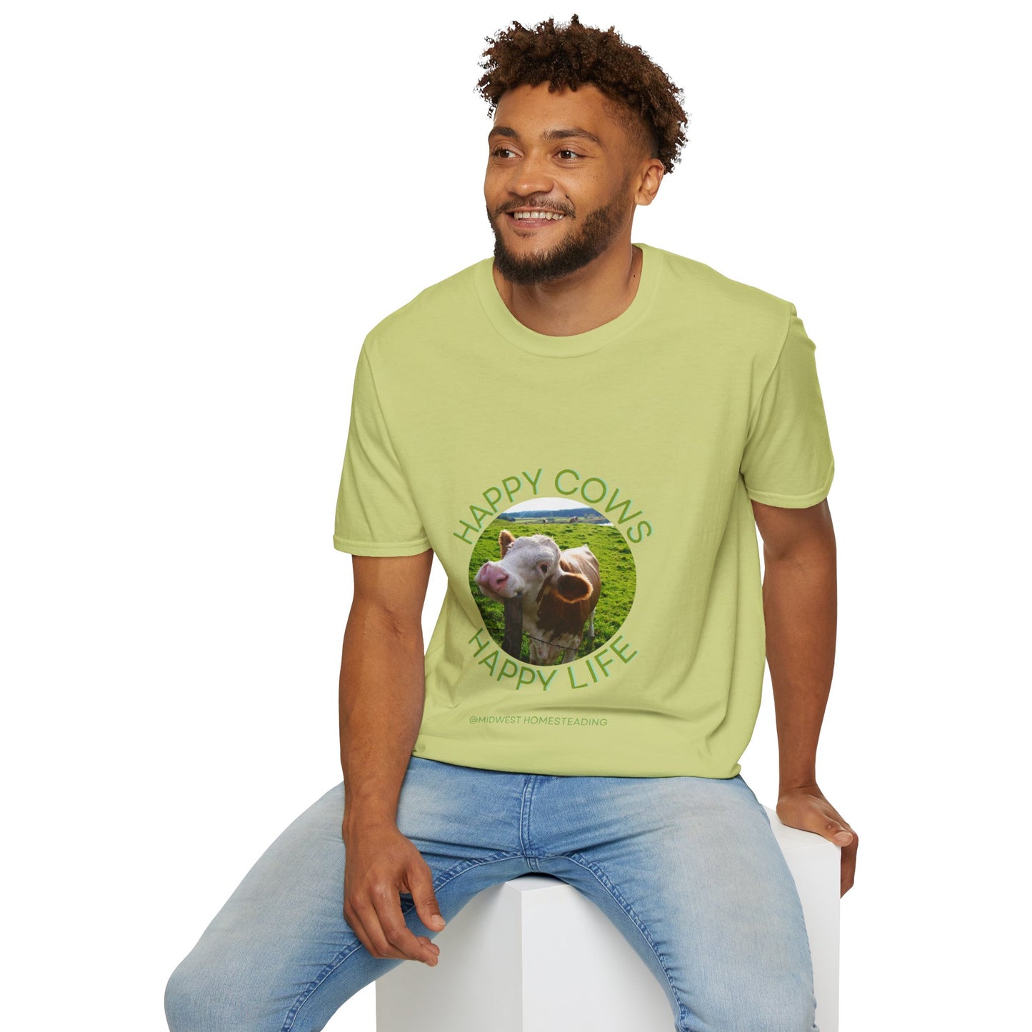 Happy Cows Happy Life - Unisex Softstyle T-Shirt