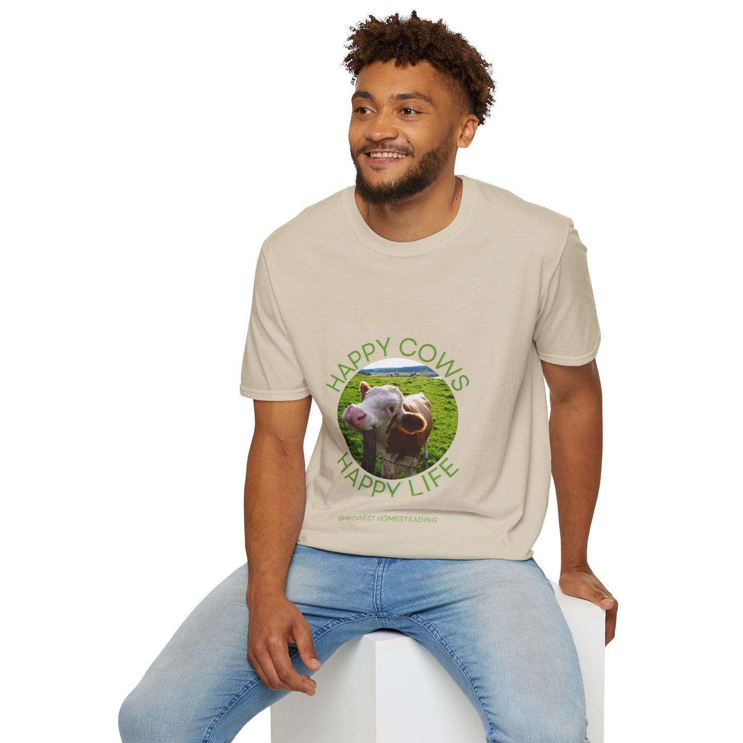 Happy Cows Happy Life - Unisex Softstyle T-Shirt