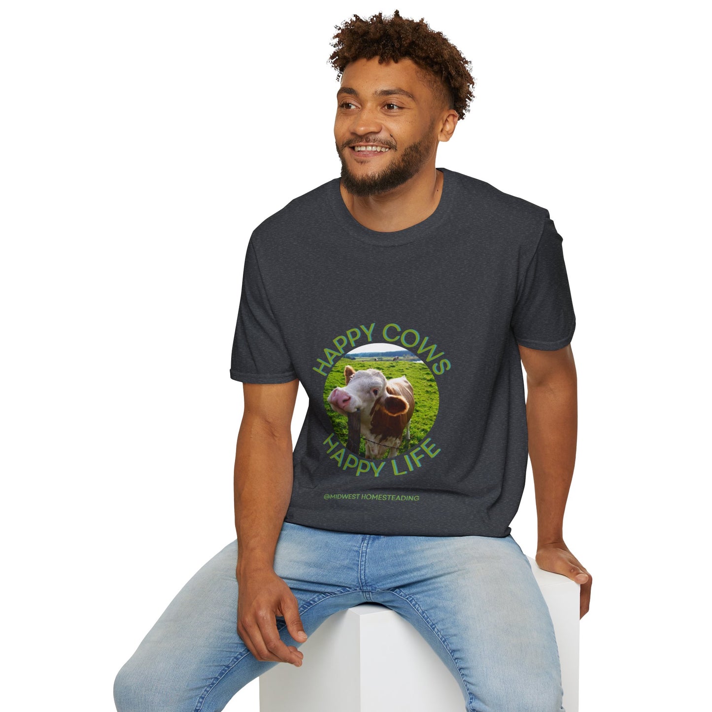 Happy Cows Happy Life - Unisex Softstyle T-Shirt