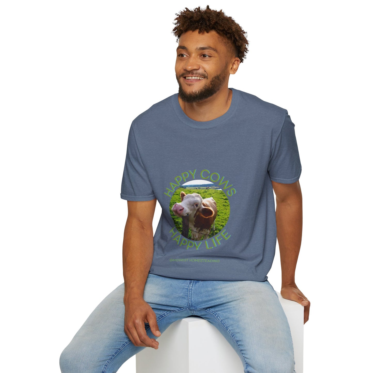 Happy Cows Happy Life - Unisex Softstyle T-Shirt